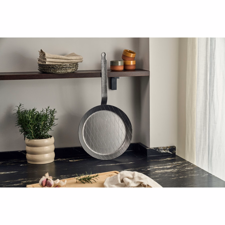 9.5-inch, Carbon Steel, Frying Pan