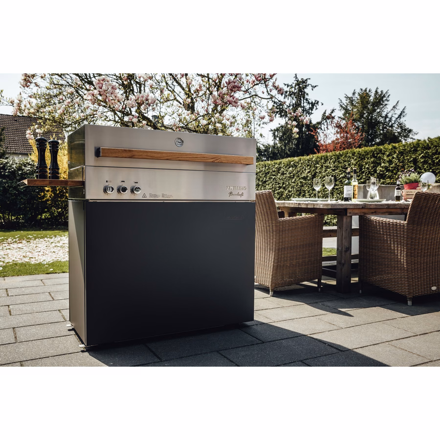 Propane gas grill, Matte Black