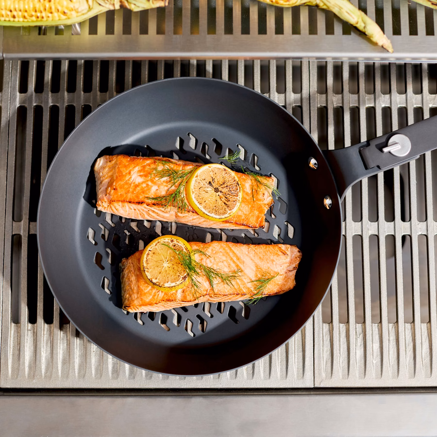 Perforated Carbon Steel Fry Pan with Removeable Handle