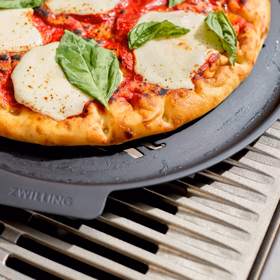 Perforated Carbon Steel Pizza Pan