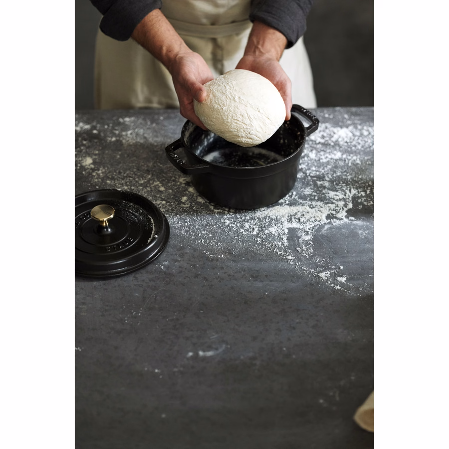 2.75 qt, Round, Dutch Oven, Matte Black