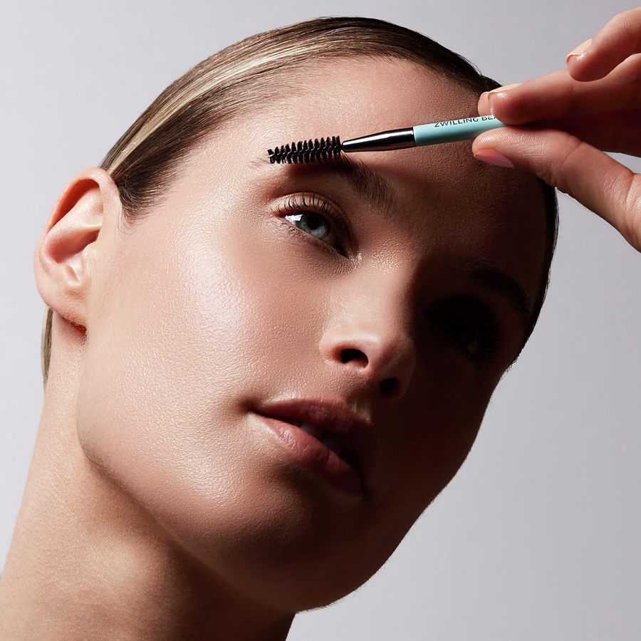 Eyebrow Scissors
