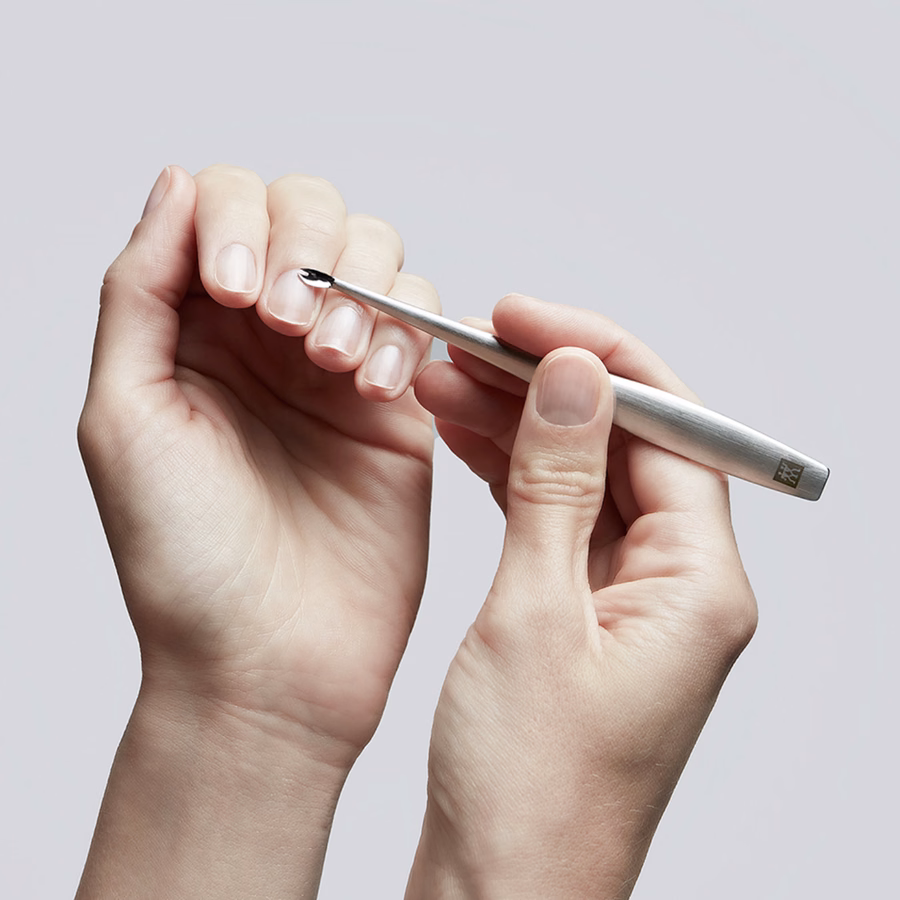V-cuticle Knife - Matt Stainless Steel