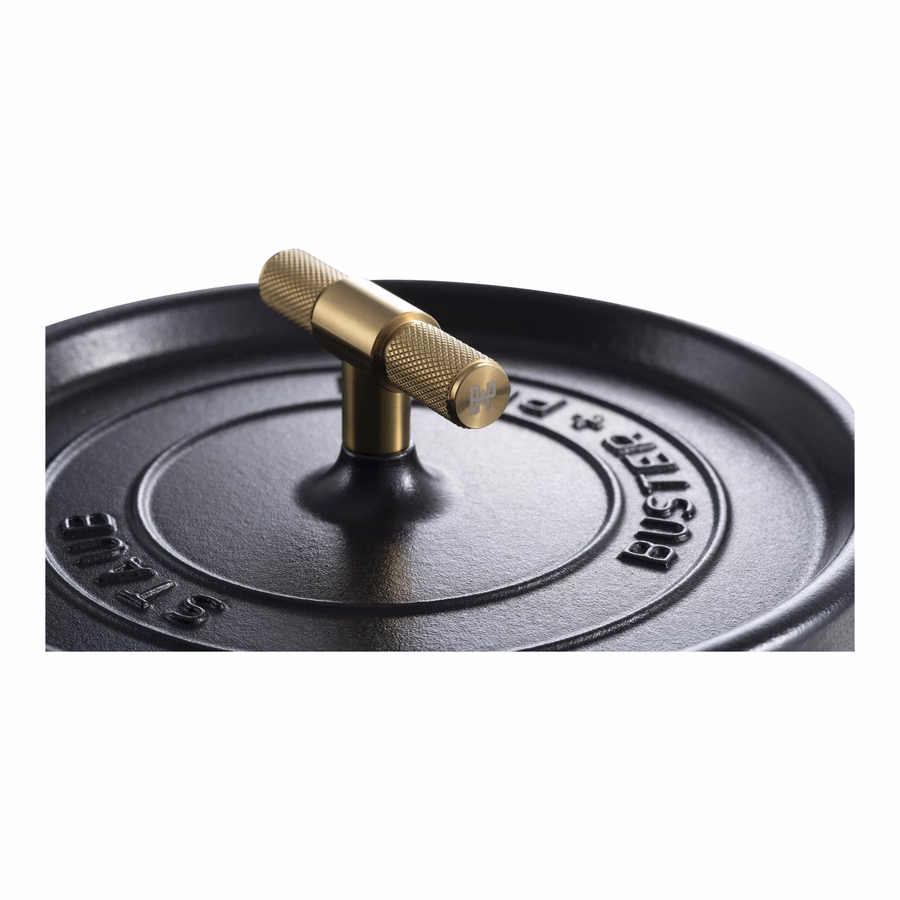 4 qt, Round, Dutch Oven Buster And Punch, Matte Black
