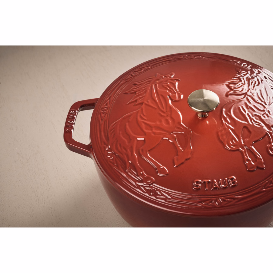 5 qt, Essential French Oven with Horse Lid, Cherry