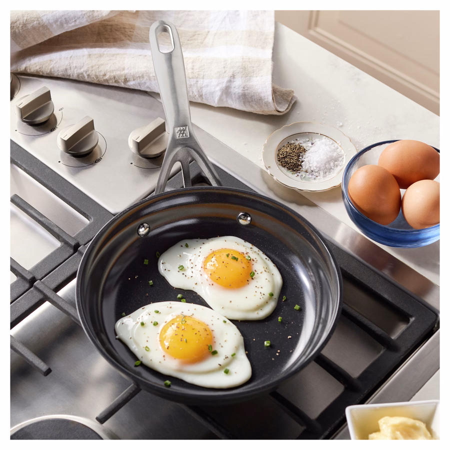 8-inch, Hard Anodized Fry Pan Ceramic Coating