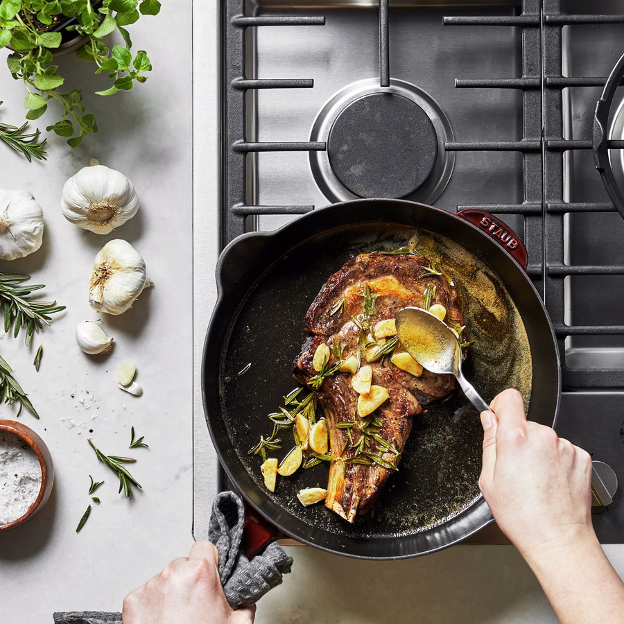 11-inch, Traditional Deep Skillet, Grenadine