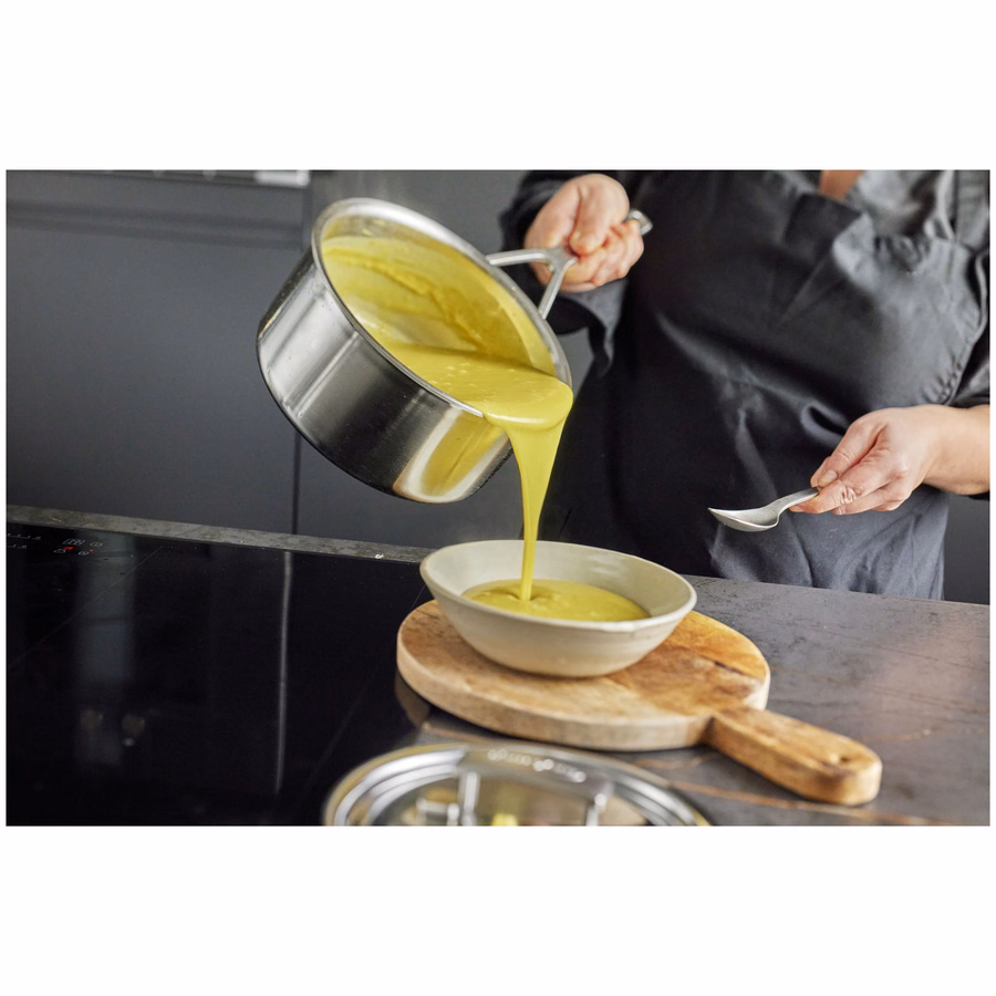 2.25 qt Sauce Pan With Lid, 18/10 Stainless Steel