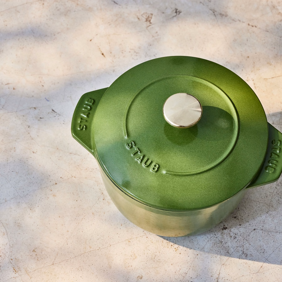 1.5 qt, Petite French Oven, Pistachio