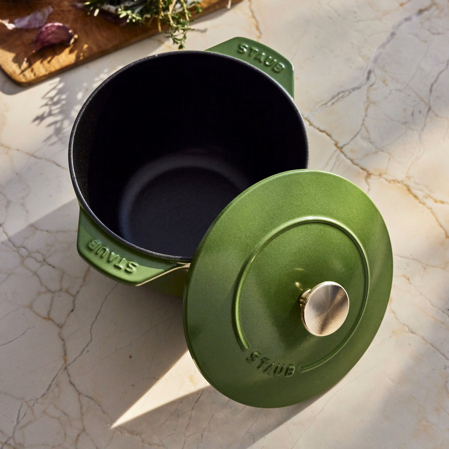 1.5 qt, Petite French Oven, Pistachio