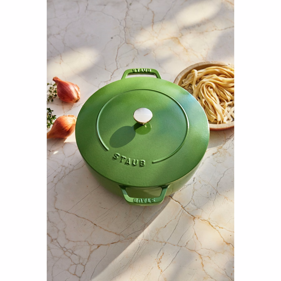 5 qt, Essential French Oven, Pistachio