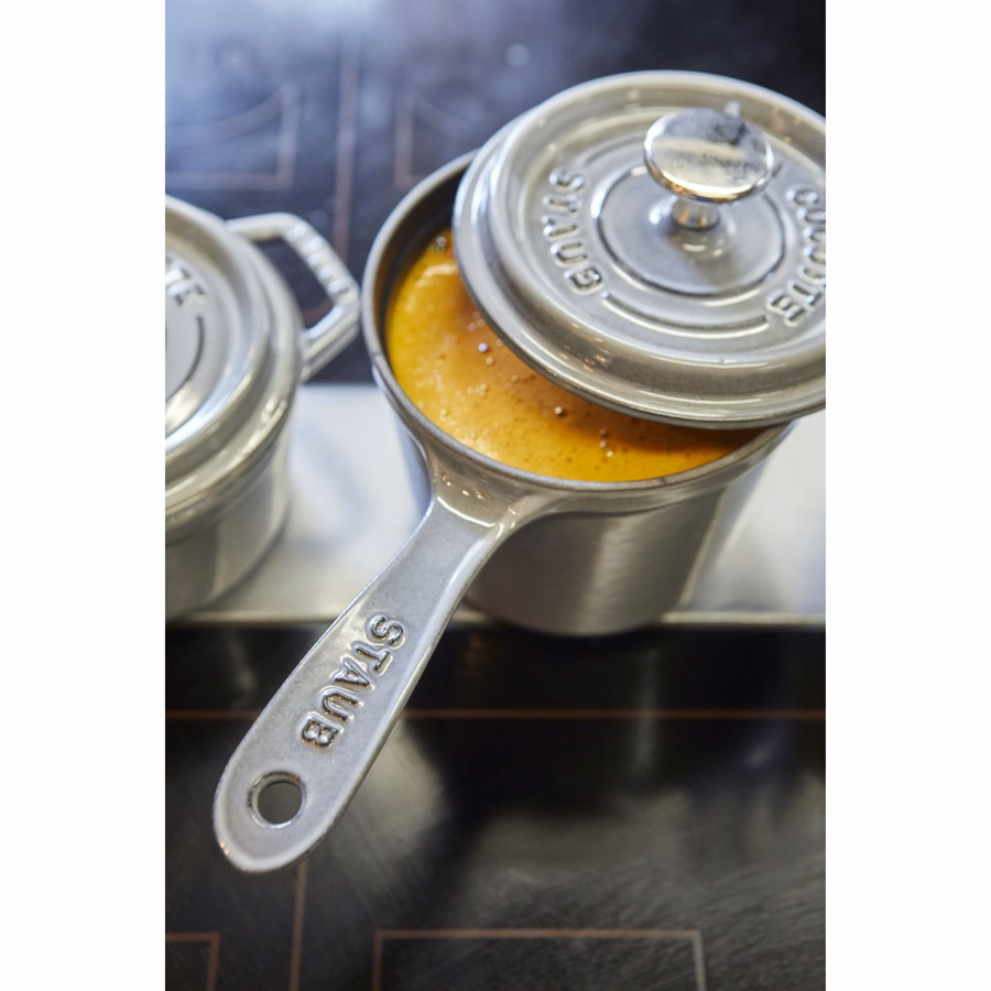 1.5 qt Sauce Pan, Cast Iron