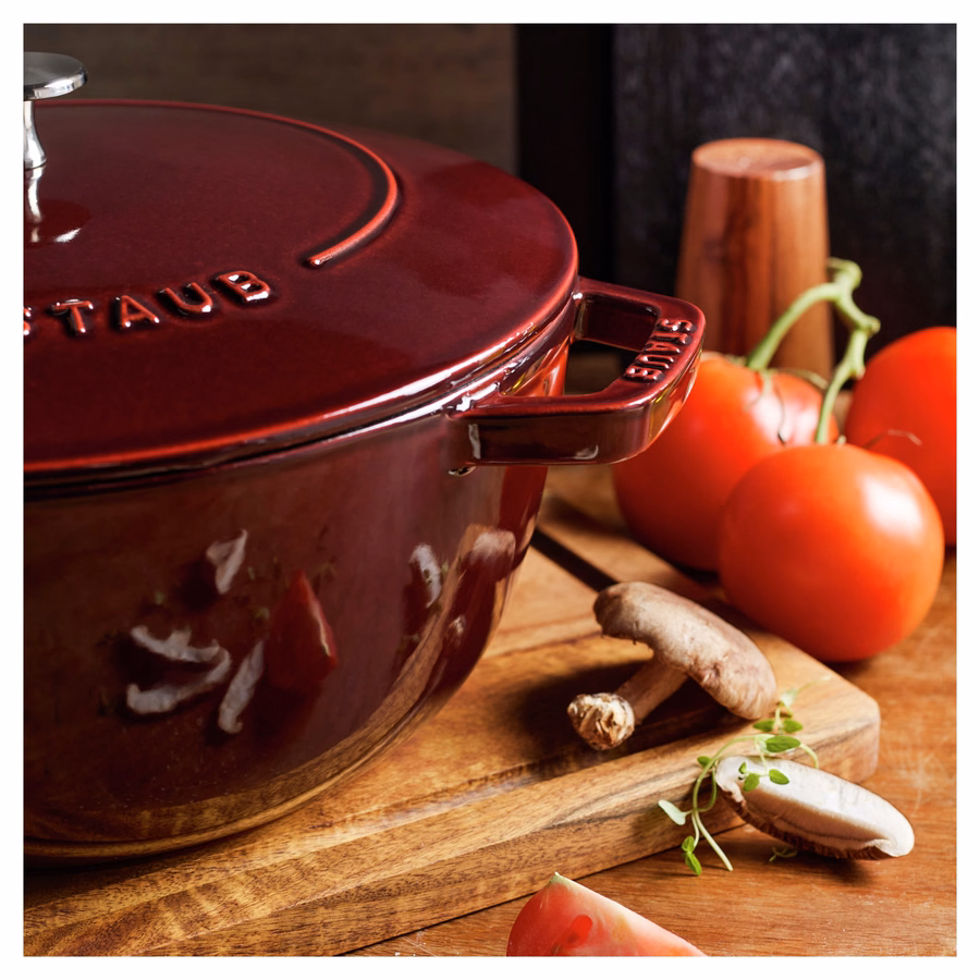 5 qt, Essential French Oven, Grenadine