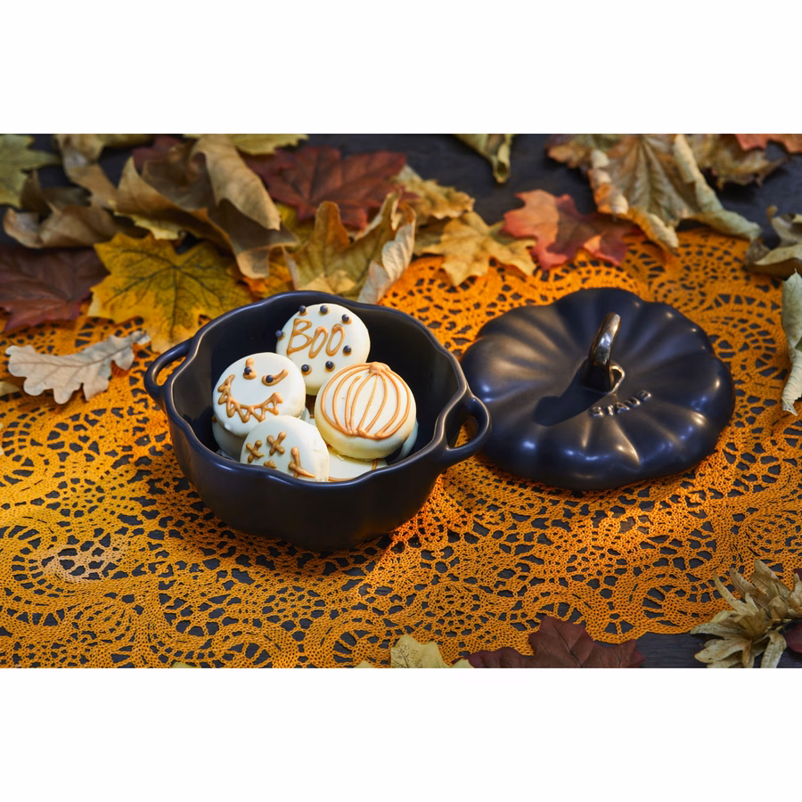 0.5 qt, Pumpkin, Petite Dutch Oven, Matte Black