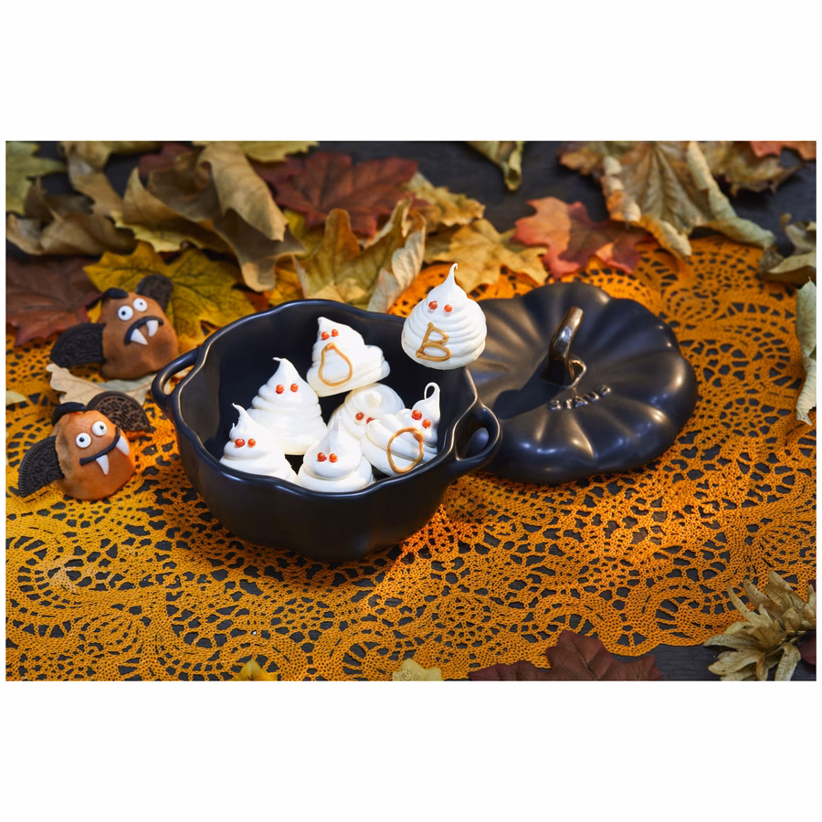 0.75 qt, Pumpkin, Petite Dutch Oven, Matte Black