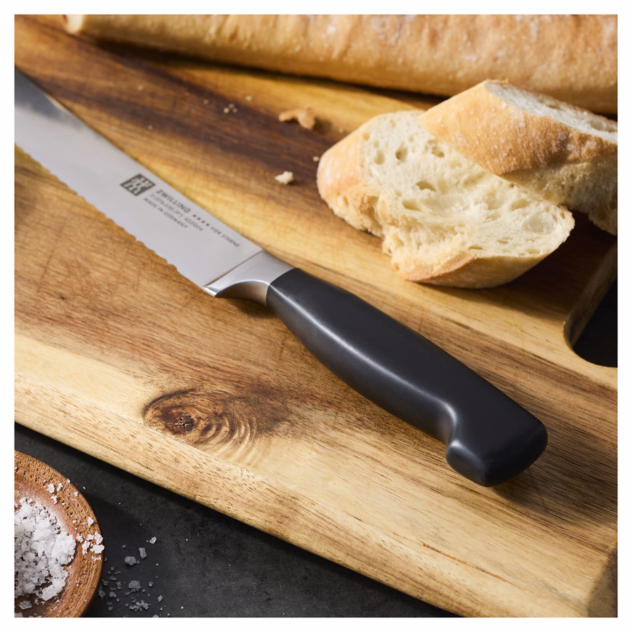 Country Bread Knife 9 inch, inverted serrated edge