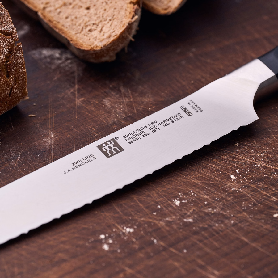 9-inch, Bread Knife Z15 Serration