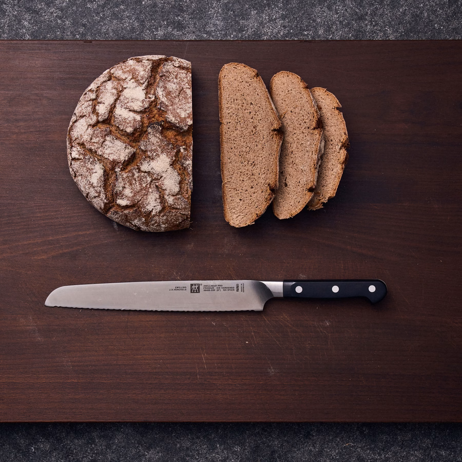 9-inch, Bread Knife Z15 Serration