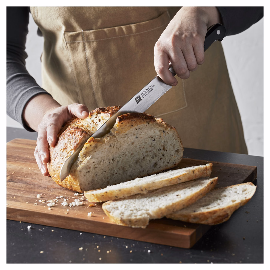 9-inch, Bread Knife Z15 Serration