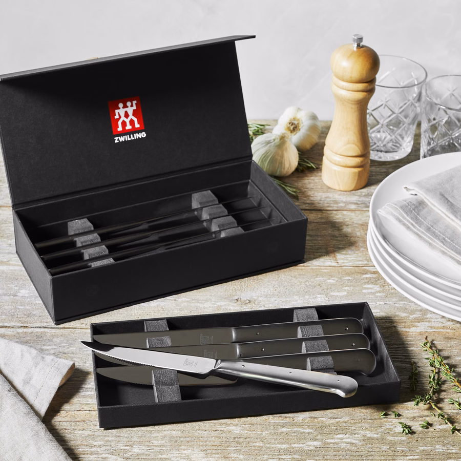 8-pc, 18/10 Stainless Steel Porterhouse Steak Knife Set In Black Presentation Box