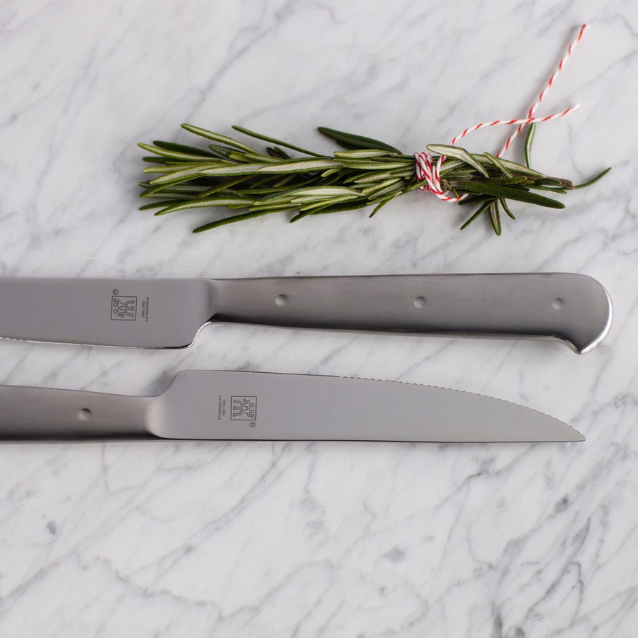 8-pc, 18/10 Stainless Steel Porterhouse Steak Knife Set In Black Presentation Box