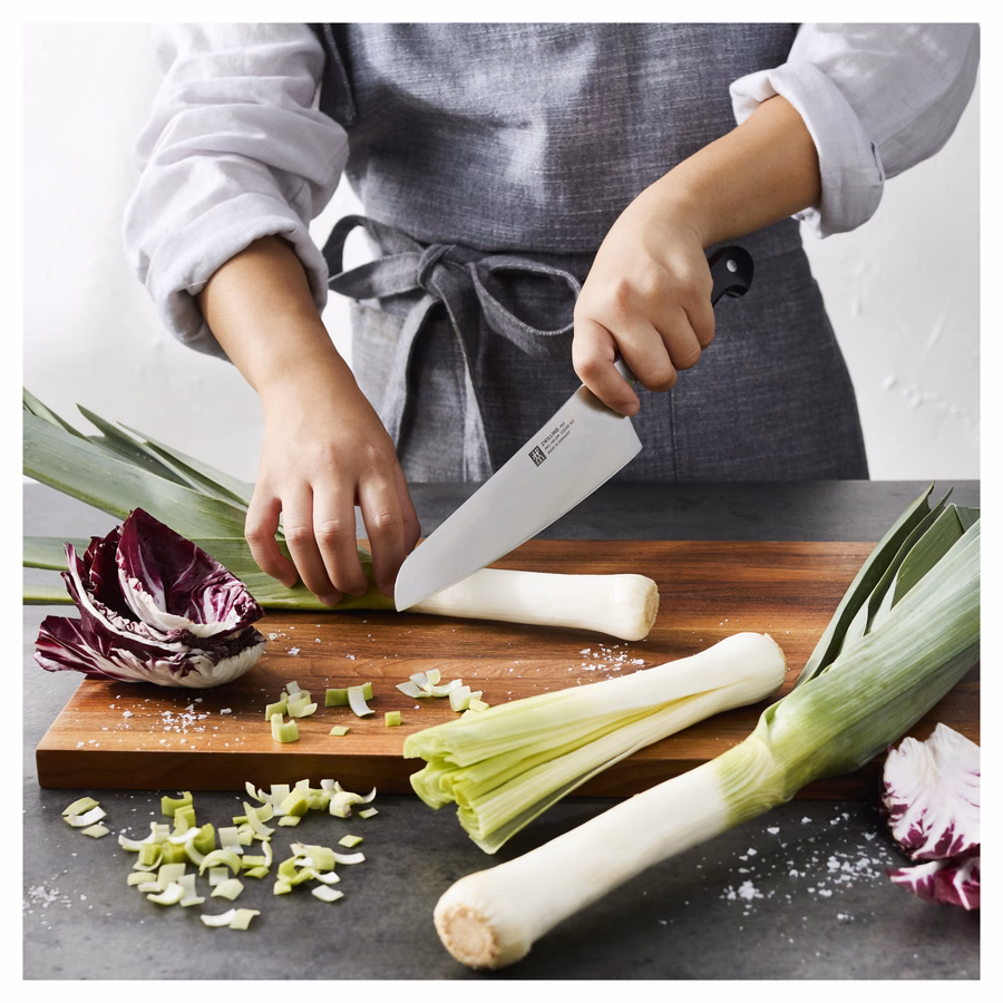 7-inch Sous Chef's Knife, Fine Edge