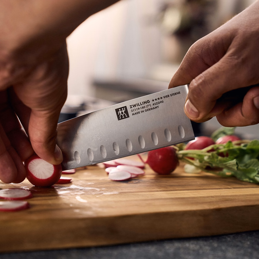 Santoku 7 inch, hollow edge