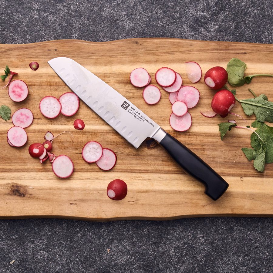Santoku 7 inch, hollow edge