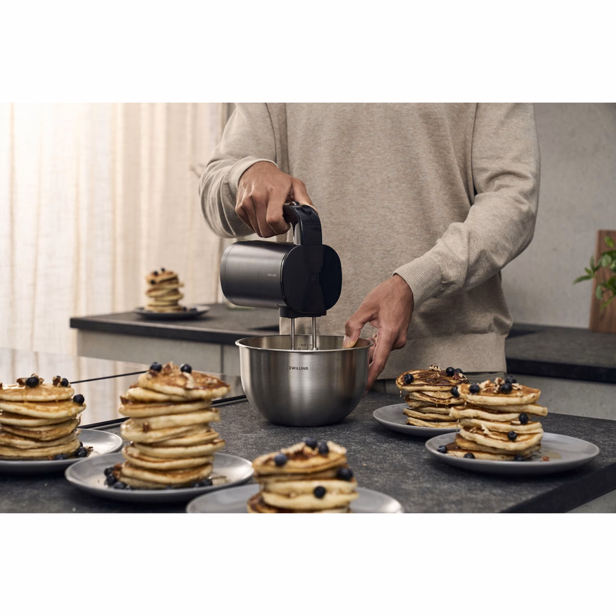 Electrics Hand Mixer & Blender Bundle with Batteries
