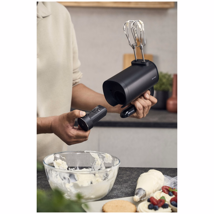Electrics Hand Mixer & Blender Bundle with Batteries