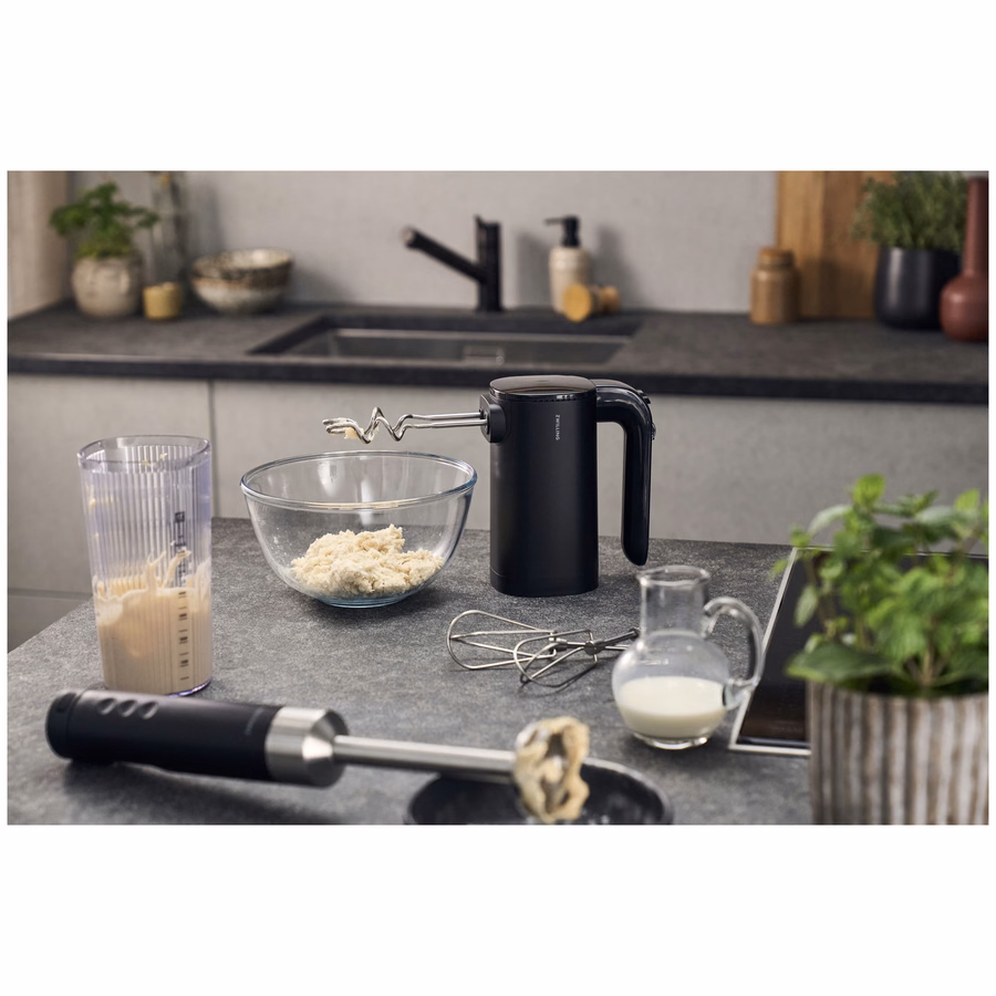 Electrics Hand Mixer & Blender Bundle with Batteries